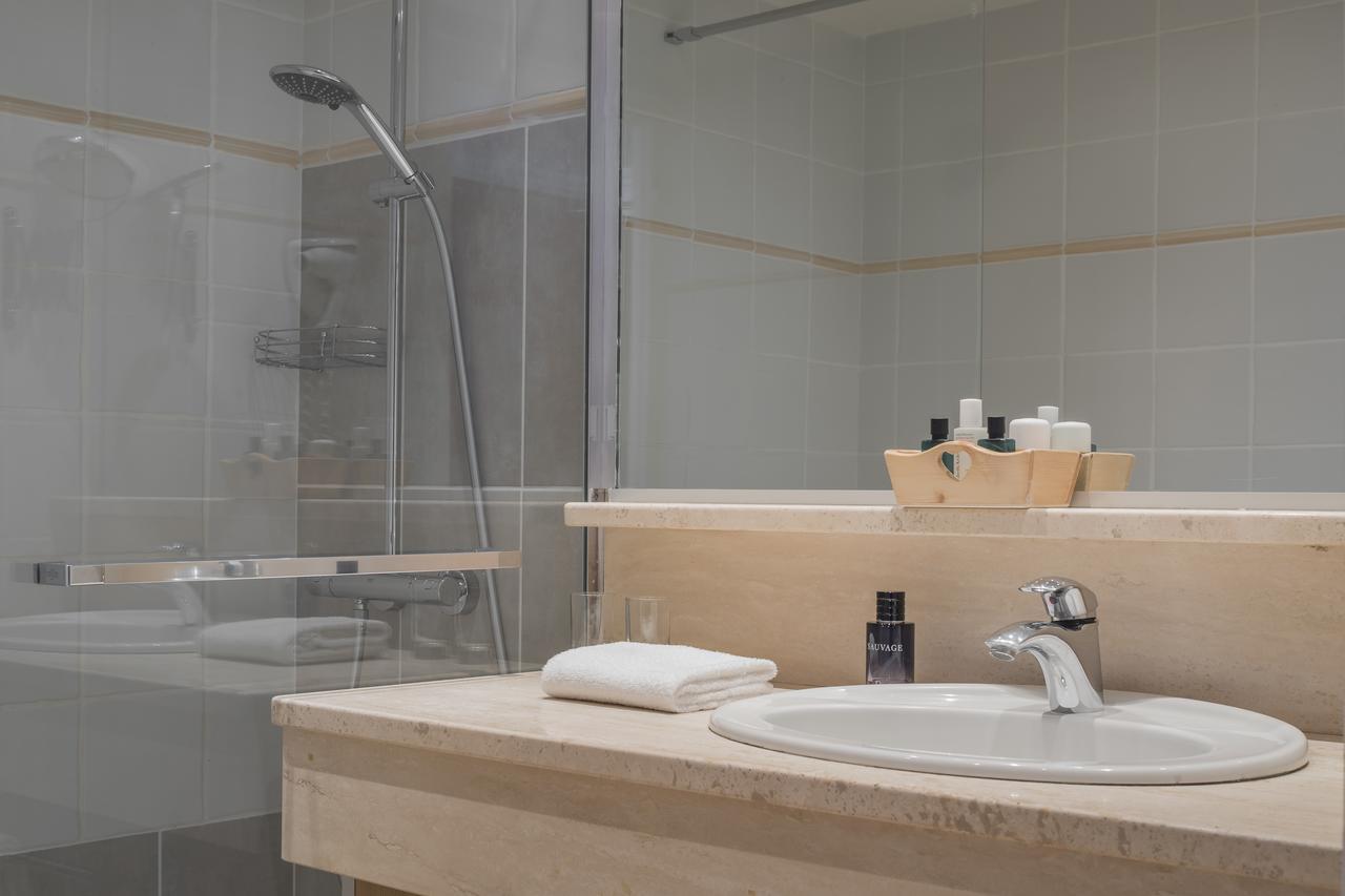 Hotel Le Flamboyant Annecy Zewnętrze zdjęcie