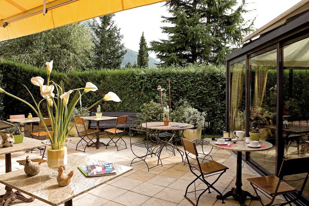 Hotel Le Flamboyant Annecy Zewnętrze zdjęcie